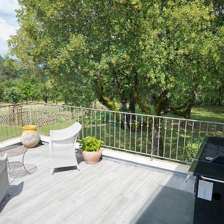 Domaine La Garenne Bed & Breakfast Reilhaguet Dış mekan fotoğraf
