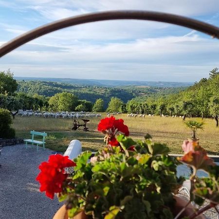 Domaine La Garenne Bed & Breakfast Reilhaguet Dış mekan fotoğraf
