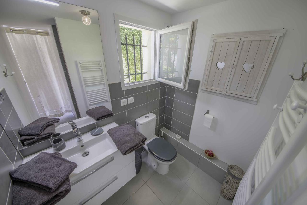 Domaine La Garenne Bed & Breakfast Reilhaguet Dış mekan fotoğraf
