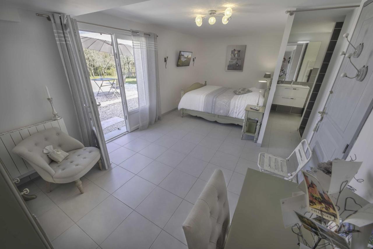 Domaine La Garenne Bed & Breakfast Reilhaguet Dış mekan fotoğraf