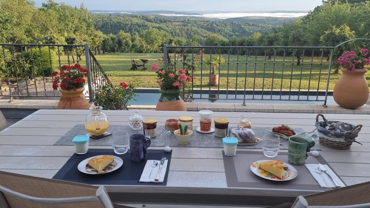Domaine La Garenne Bed & Breakfast Reilhaguet Dış mekan fotoğraf