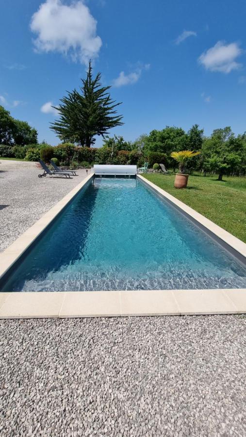Domaine La Garenne Bed & Breakfast Reilhaguet Dış mekan fotoğraf