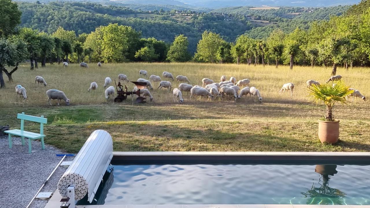 Domaine La Garenne Bed & Breakfast Reilhaguet Dış mekan fotoğraf